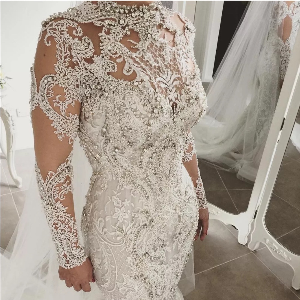 Mermaid Wedding Dress with matching Veil